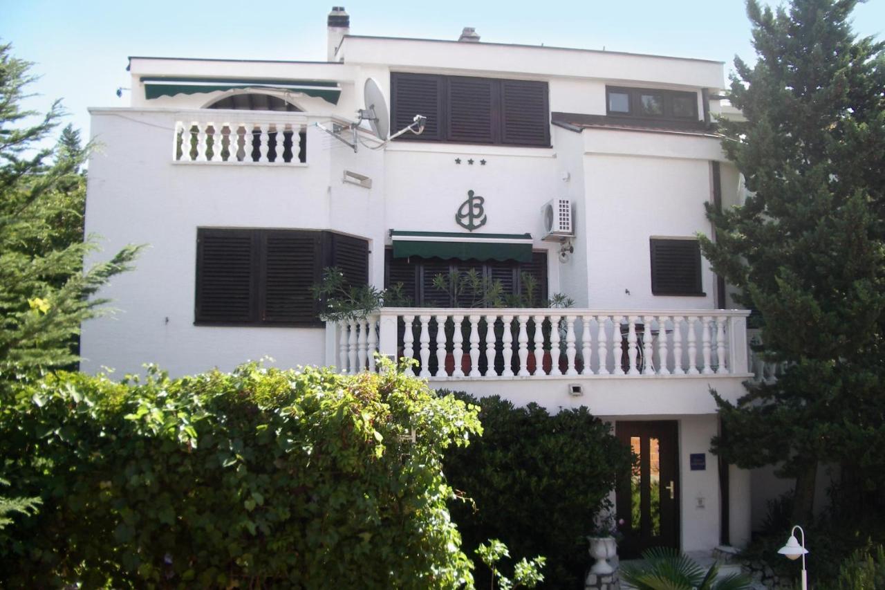 Apartments And Rooms With Parking Space Klenovica, Novi Vinodolski - 5590 Ngoại thất bức ảnh